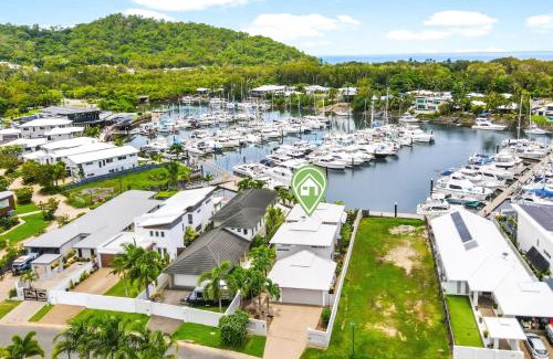 Trinity Park House | The Anchorage - Ultimate Waterfront Villa