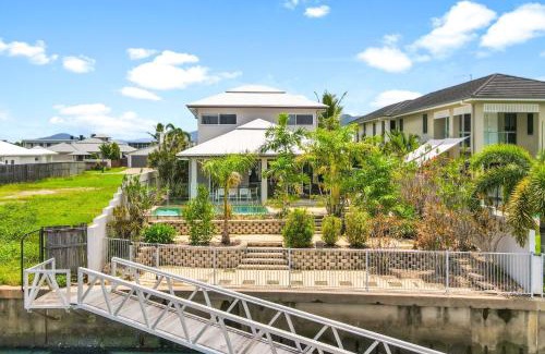 Trinity Park House | The Anchorage - Ultimate Waterfront Villa