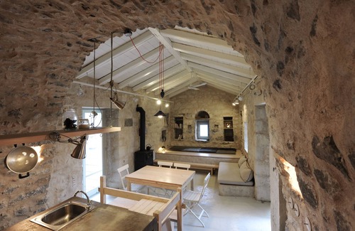 East Mani Apartment | THE ANOI in Mani
