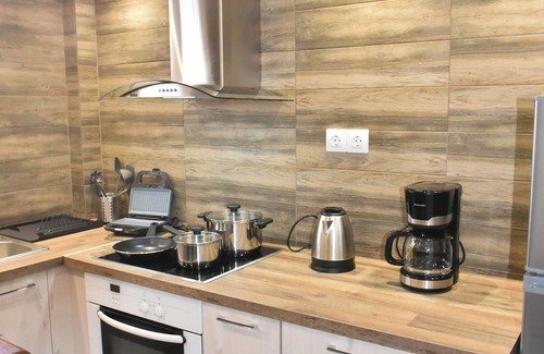 Spata-Artemida Apartment | The Apartment is Situated 50m Away From the Beach and 10km From the Ath.airport