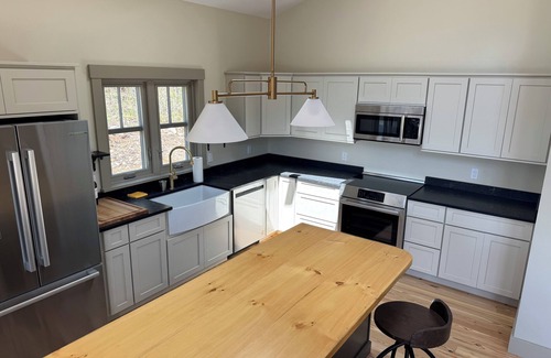 Appleton House | The Appleton Retreat - Newly constructed 3 Bedroom barn.house Mid-Coast Maine