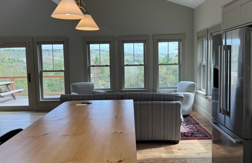 Appleton House | The Appleton Retreat - Newly constructed 3 Bedroom barn.house Mid-Coast Maine