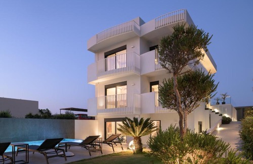 Analipsi Villa | The Aqua Villa