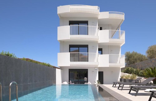 Analipsi Villa | The Aqua Villa