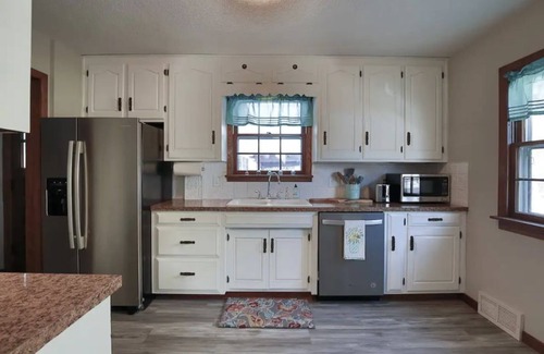 Faribault House | The Arch House