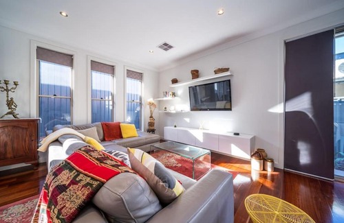 Welland House | The Arlington West Hindmarsh