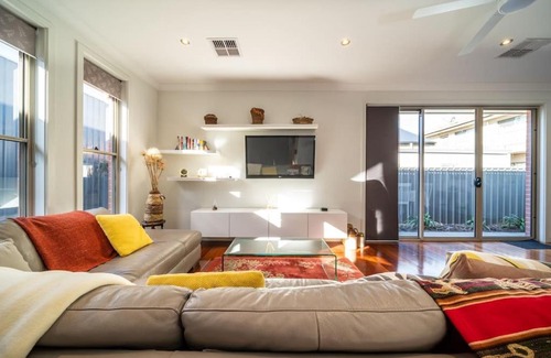 Welland House | The Arlington West Hindmarsh