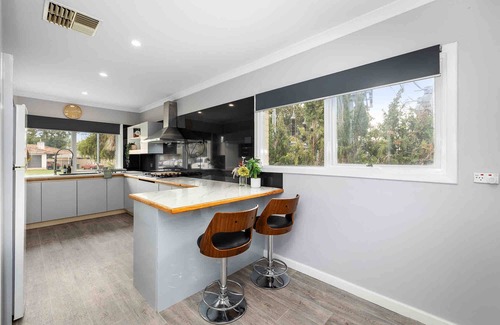 Belmont House | The Arlunya Escape: Pool, Fire Pit & Family Fun