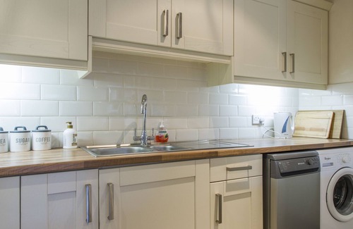 Beaumont Apartment | The Artane Self Catering