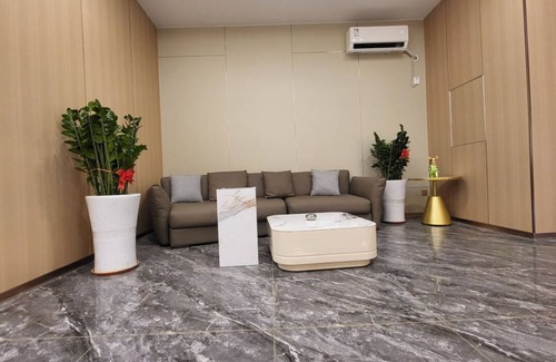 Zhuhai Hotel | The Artist Hotel Sanzao Chinatown Market