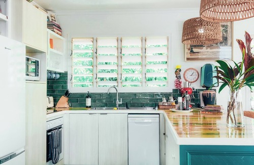 Port Douglas Cottage | The Artist's Cottage,