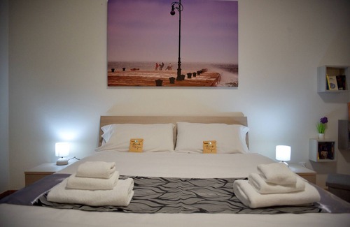 Barriera Vecchia-San Giacomo Apartment | The Artist's House - Trieste Center