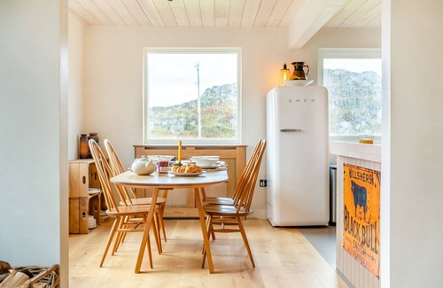 Clachtoll House | The Artists House Comraich