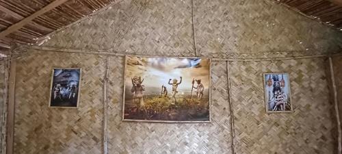 Highlands Region House | The Asaro Mudmen Tribal Eco Lodge