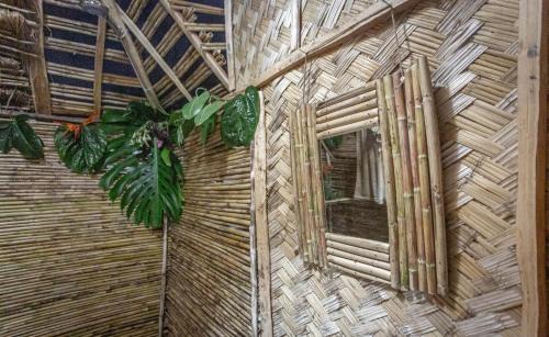 Highlands Region House | The Asaro Mudmen Tribal Eco Lodge