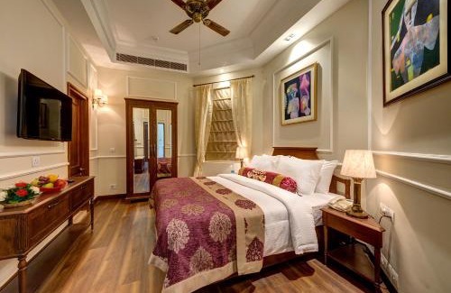 Park Street Hotel | The Astor