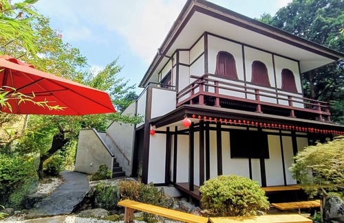 Kawazu Villa | The atmospheric appearance of a fantasy ancient capital.
