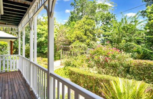 Montville House | The Avenue at Montville (House)