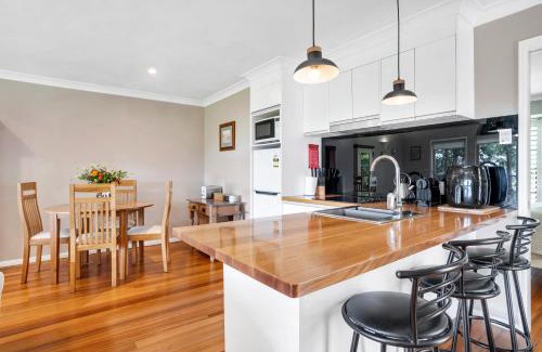 Montville House | The Avenue at Montville Cottage