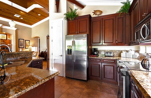 Green Turtle Cay House | The Bahama House on Green Turtle Cay - Coco Bay beachfront