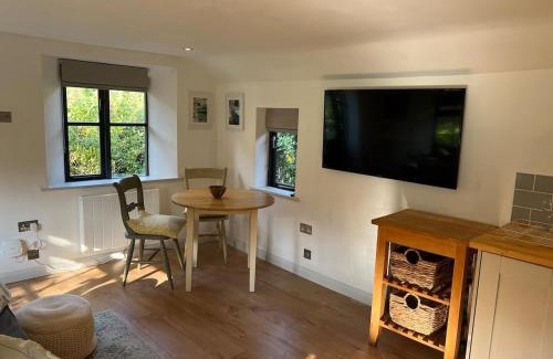 Moreton House | The Bakehouse