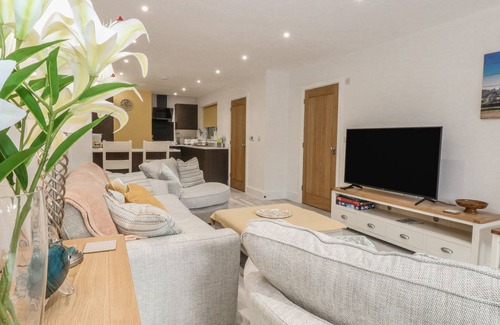 Northwold Cottage | THE BAKER'S OVEN, with a garden in Downham Market