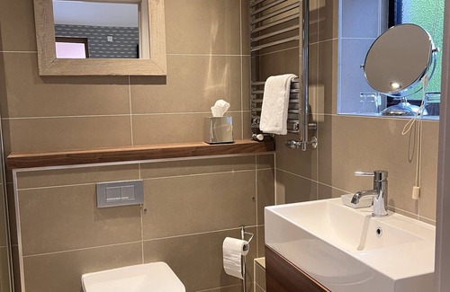 Westerham Bed & Breakfast | The Bakery B&b, Tatsfield