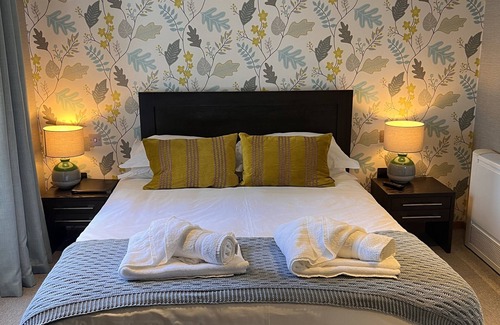 Westerham Bed & Breakfast | The Bakery B&b, Tatsfield