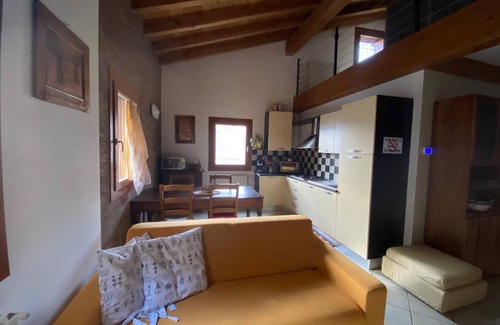 Capo di Ponte Apartment | THE BANKS IN THE WOODS: PEACE, NATURE AND RELAXATION. Ideal for couples and families.