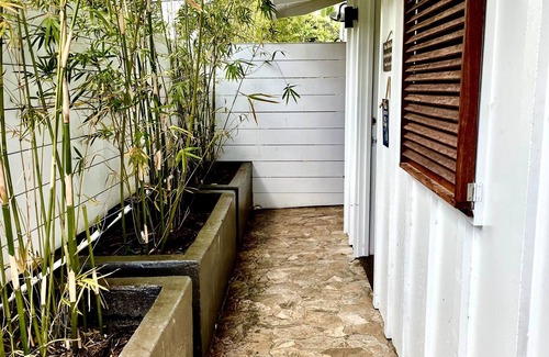 Kailua House | The Banyan Beach Bungalow