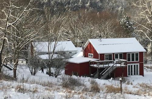 Red Hook Villa | the barn at barn & bike