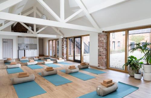Hendrerwydd House | The Barn at Plas Ashpool