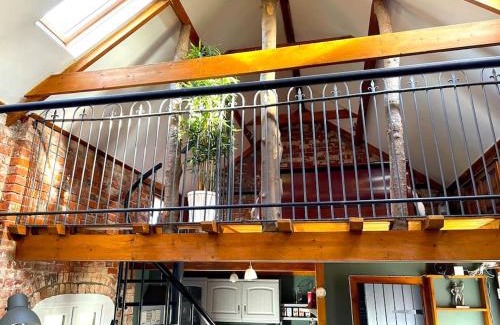 Langrick House | The Barn at Whitehouse Farm 18th century 3 bed Barn- Beautifully converted