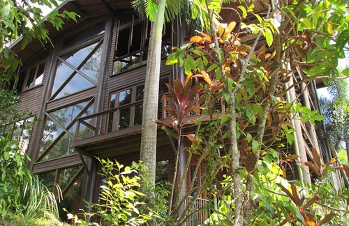Cow Bay House | The Barn. Daintree holiday house.