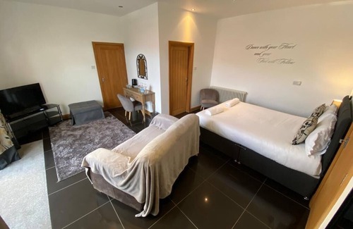 Yarm Hotel | The Barn Family Room