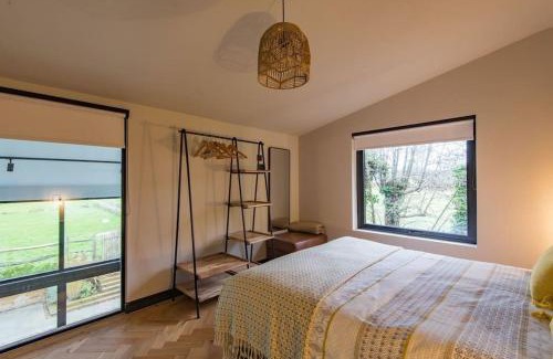 Westmarsh House | The Barn