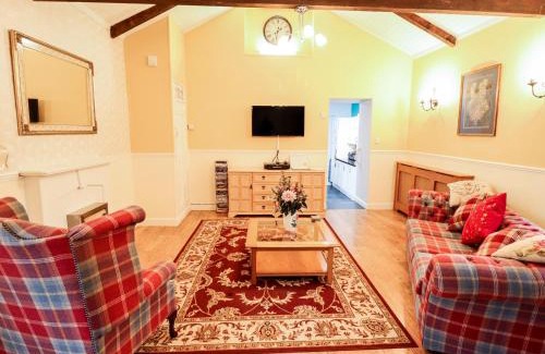 Glentham House | The Barn