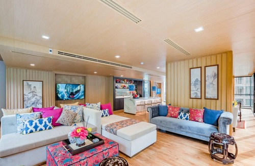 Phuket Apartment | The Base Central Phuket-B73SL