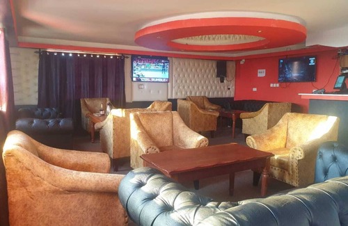Ngelani Hotel | THE BASE HOTEL