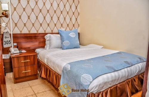 Ngelani Hotel | THE BASE HOTEL