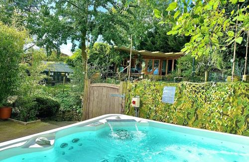 Hanham House | The Base Vegan Retreat Animal Sanctuary