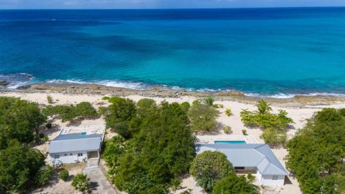 Plum Bay House | The Beach Bungalow Sisters