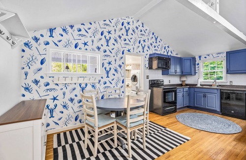 Cohasset Cottage | The Beach Cottage at Sandy Cove: Serene Retreat