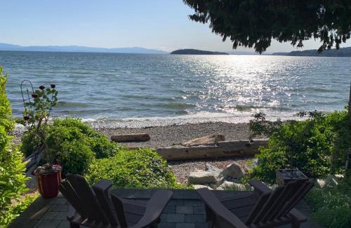 Selma Park House | The Beach Hideaway - Eagles Suite