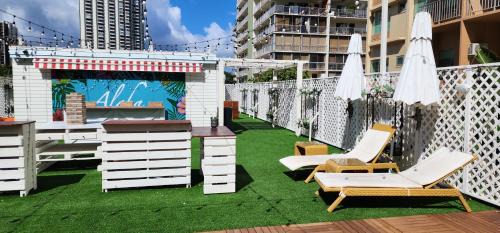 Waikiki Hostel | The Beach Waikiki Boutique Hostel