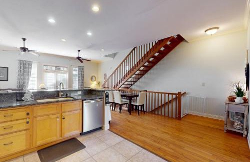 Crescent Beach House | The Beach Walk