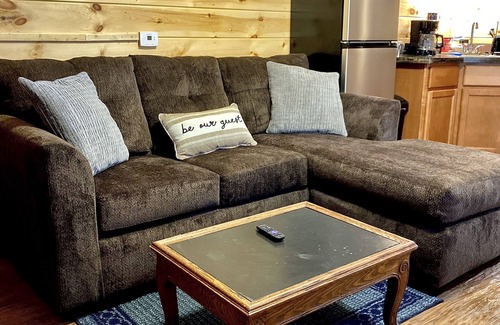Elmira Cabin | The Bear Trap