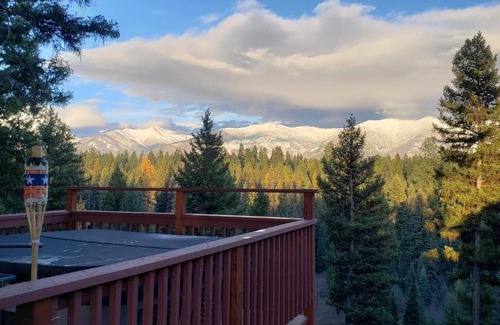 Seeley Lake Apartment | The Bears Den