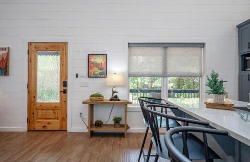 Broken Bow House | The Beary Top
