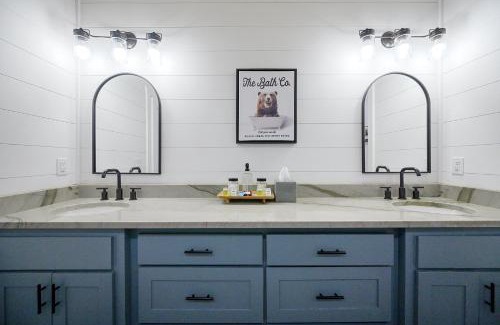 Broken Bow House | The Beary Top